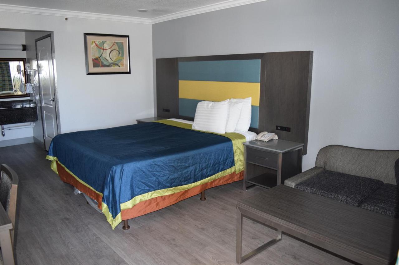 Budget Inn La Puente Esterno foto
