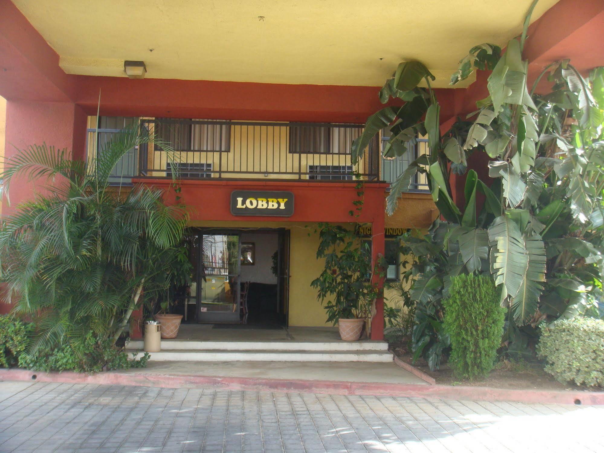 Budget Inn La Puente Esterno foto